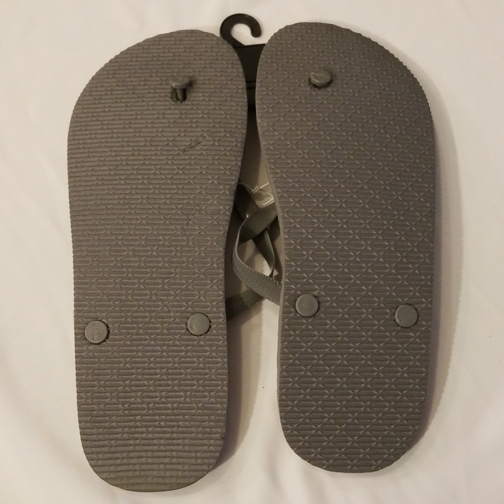Men's Flip Flops Bundle of 3 - Picture 6 of 7